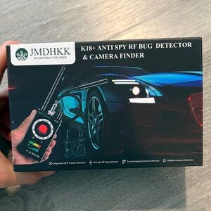 JMDHKK K18+ Anti Spy RF Bug Detector & Camera Finder - Black